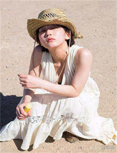 《92福利电影2000集-女子按摩诊所》