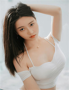 《GARY东北打桩机无套2023-美女门》